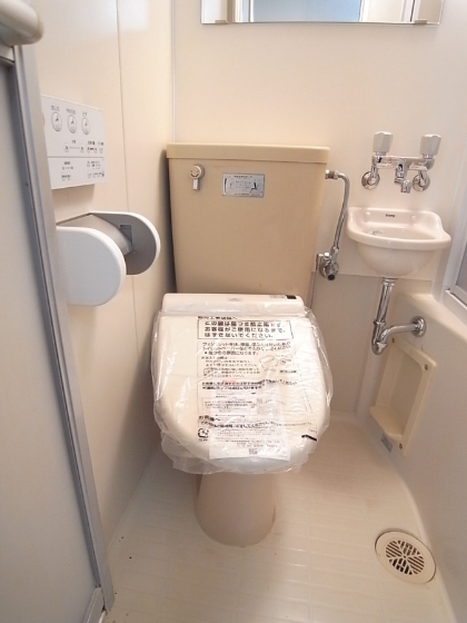 3点ユニットバスの分離 ウォシュレット取付工事 ぶんり君 Miscblog ミスクブログ 3点ユニットバスの分離 ウォシュレット取付工事 ぶんり君 Miscblog ミスクブログ